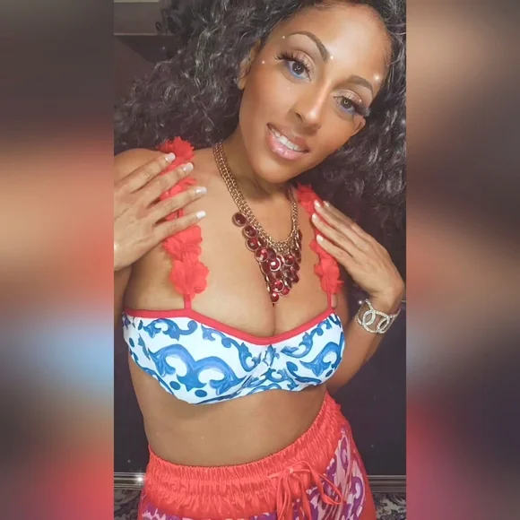 Callie Lives Ruffle Le Fleur: Red White & Blue Swimsuit L XL - Picture 12 of 15